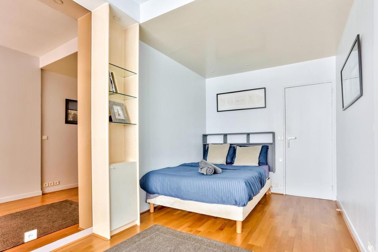 Appartement Quartier Arc De Triomphe Free Netflix Paris Exteriör bild